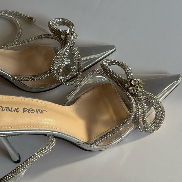 Midnight Clear Perspex Wrap Around Diamante Bow Pointed Toe High Heel. - Picture 3 of 14